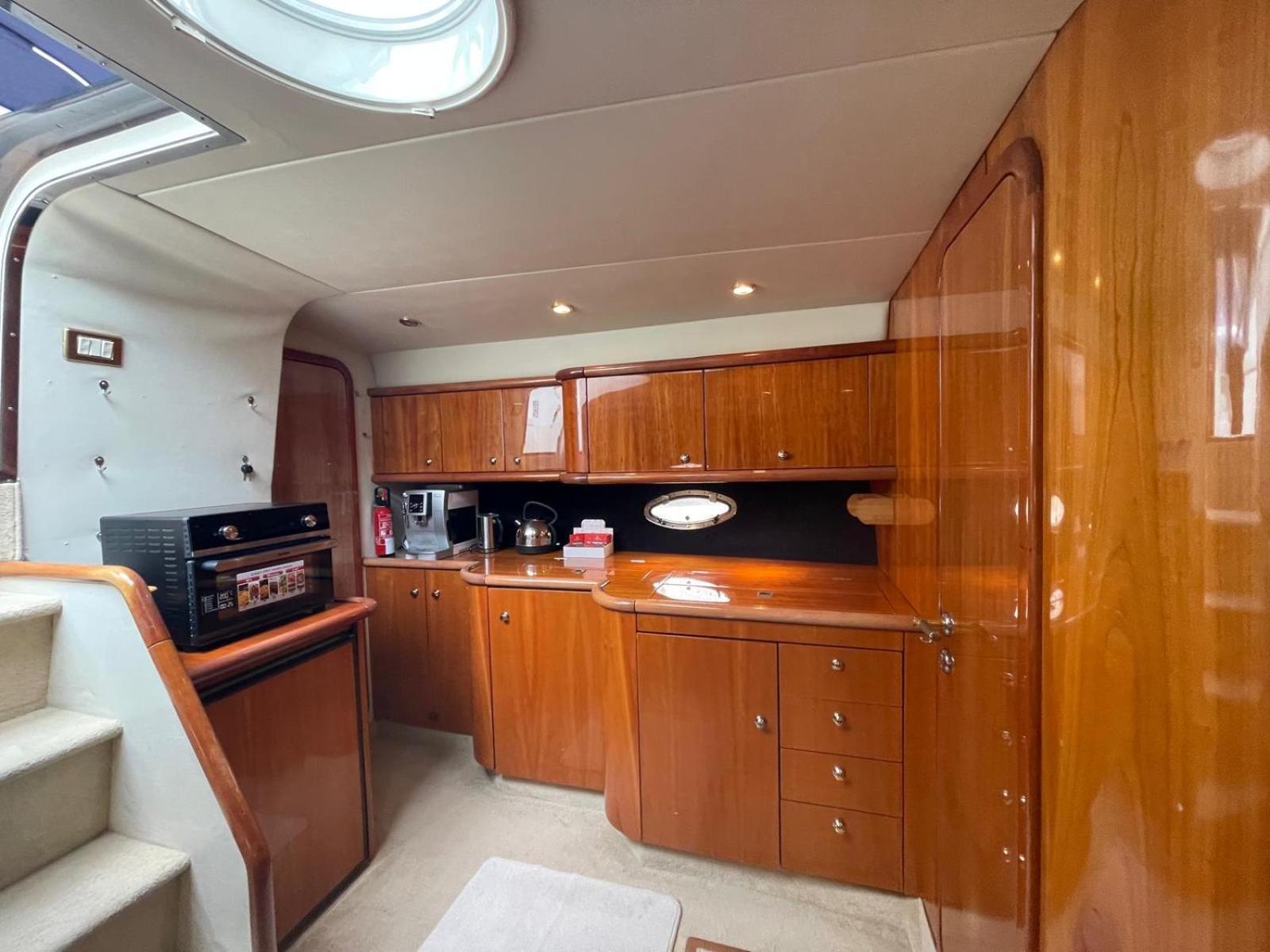 Boat Accommodation Ltd Torquay Exterior photo
